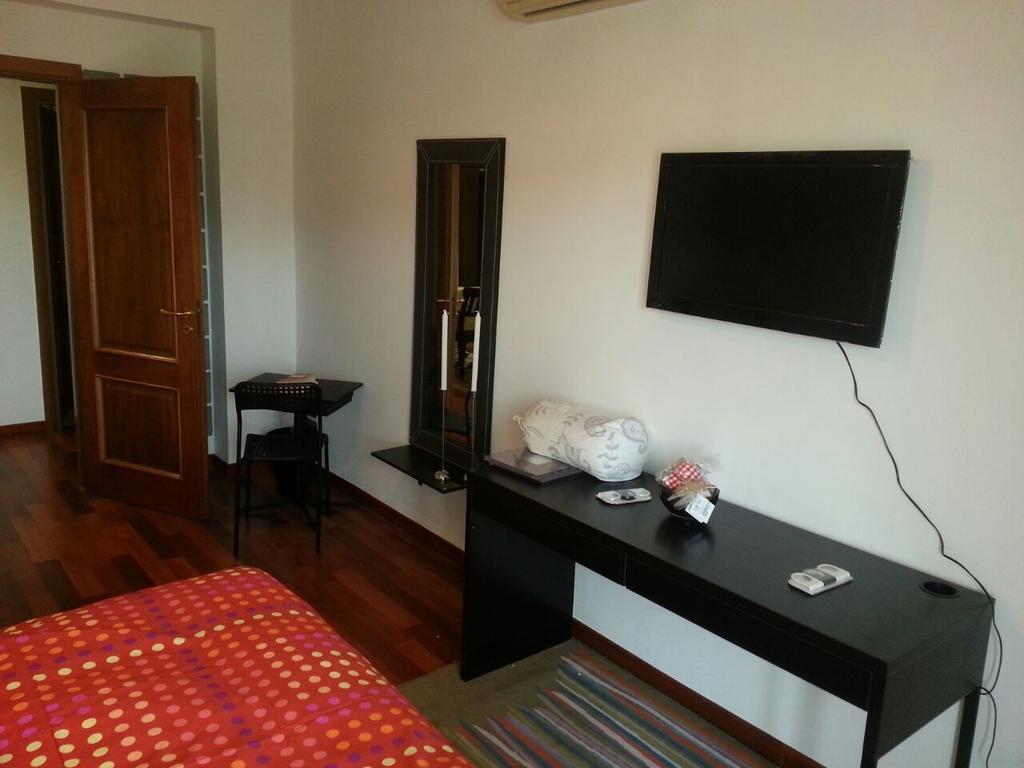 Oltremarestudios Naples